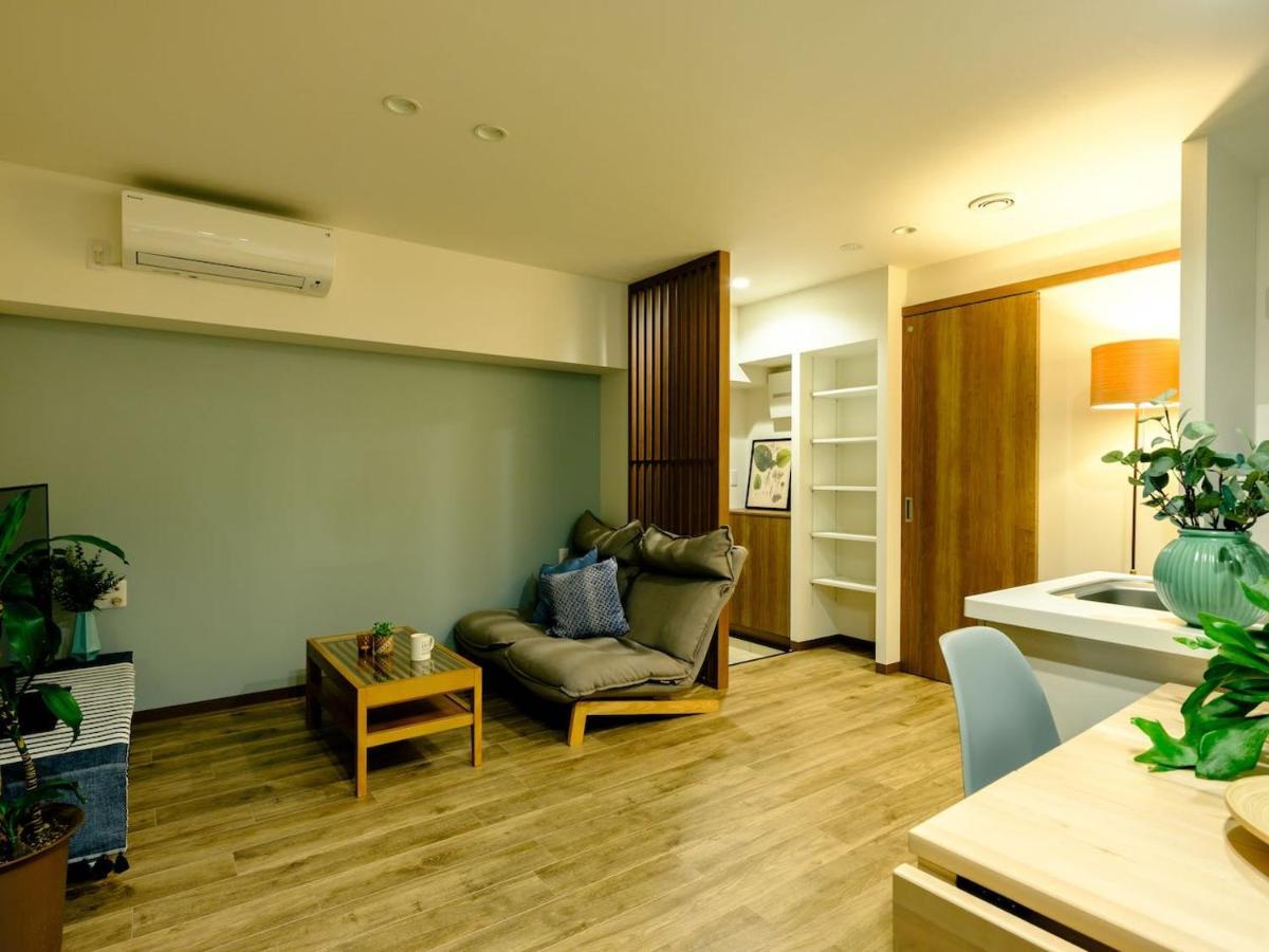 Home N Lounge Tokyo Bagian luar foto