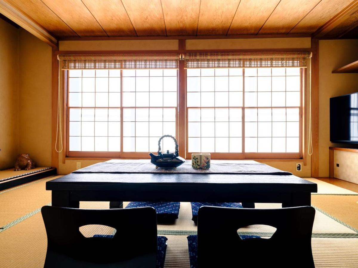 Home N Lounge Tokyo Bagian luar foto