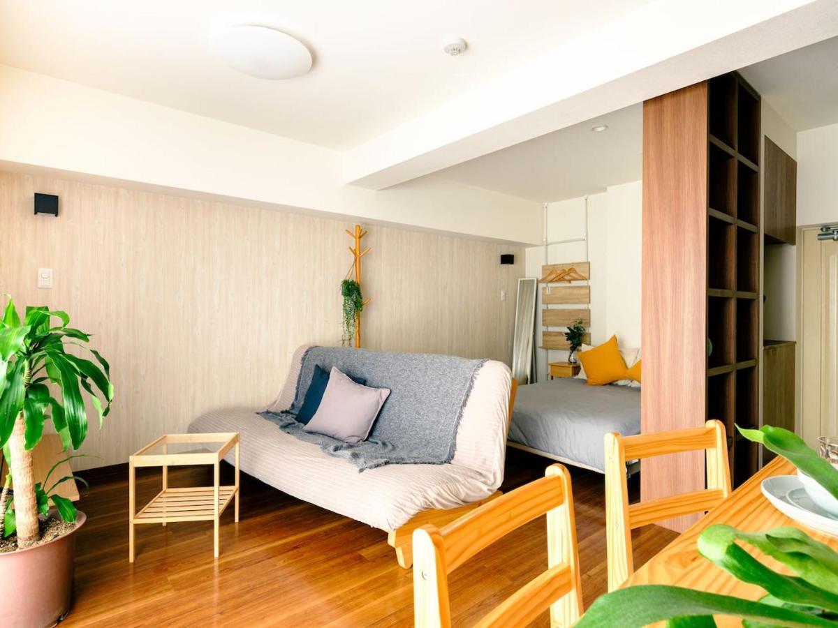 Home N Lounge Tokyo Bagian luar foto